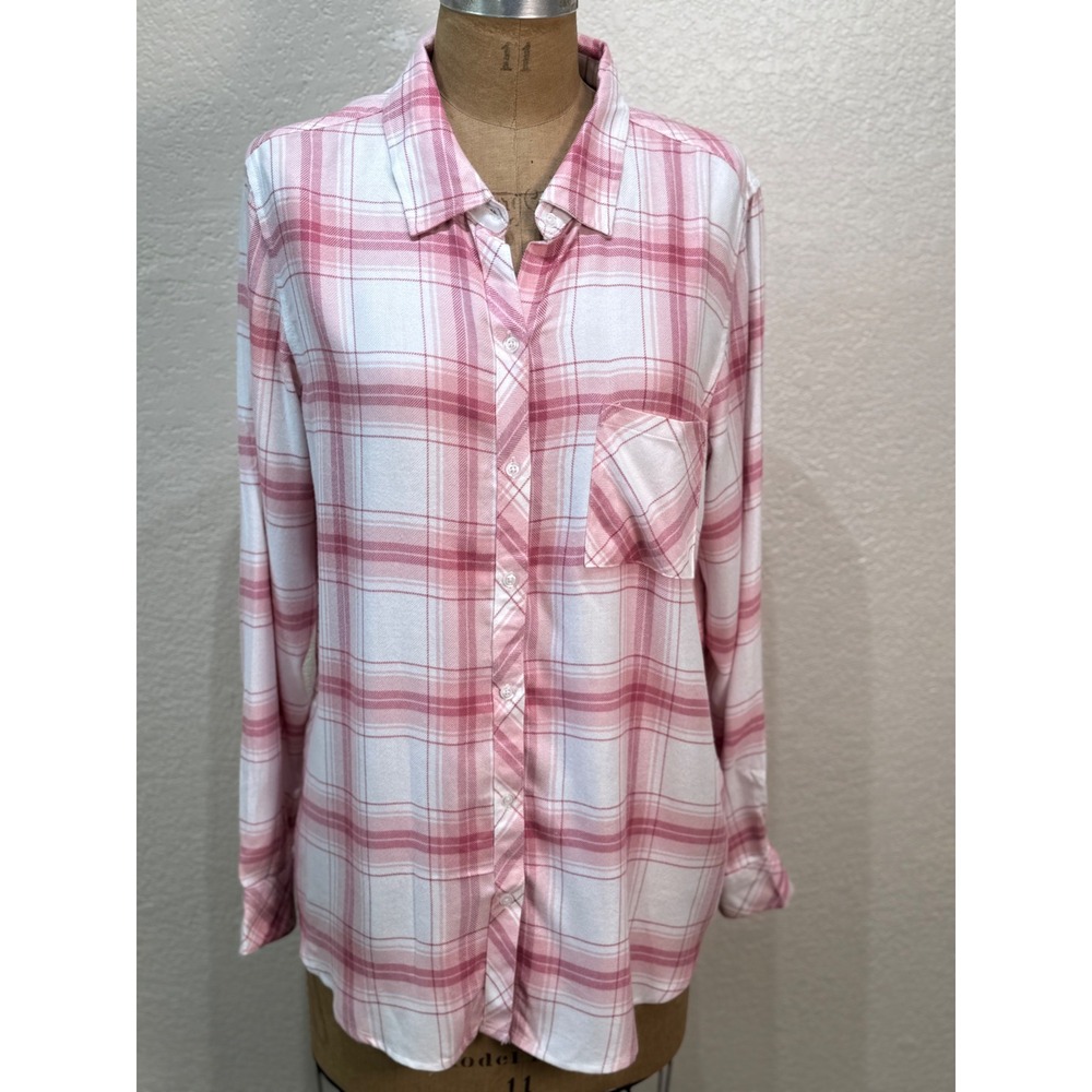 Well Worn Women Medium Pink White Plaid Button‎ Down Long Sleeve Shirt